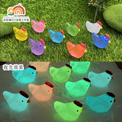 Miniature 3D Glow-in-the-Dark Mother Chicken DIY Cream Adhesive Phone Case Creative Hair Clip Accessory Material