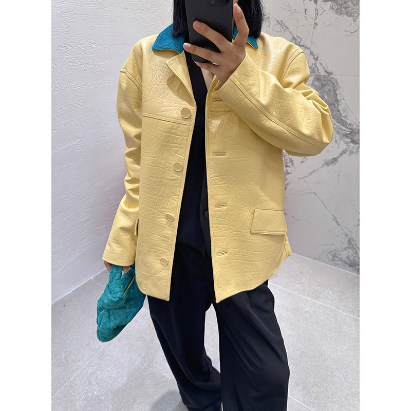 2025 Early Autumn New Style Color-Blocked Collar Silhouette Genuine Leather Jacket for Women, Versatile and Elegant with a High-End Feel 2025 Early Autumn New Style Color-Blocked Collar Silhouette Genuine Leather Jacket for Women, Versatile and Elegant with a High-End Feel