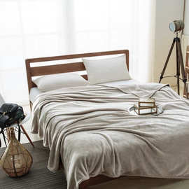 毛毯学生午睡法兰绒空调盖腿珊瑚毯办公室双面绒床单保暖盖毯春夏