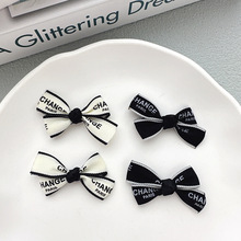 小香风黑白经典字母纹蝴蝶结服装袜子辅料头饰配件鞋子箱包配饰