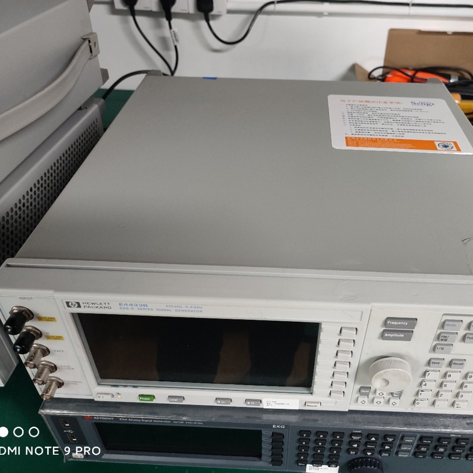 安捷伦E4438C信号源