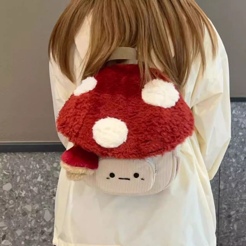 キノコバッグぬいぐるみ小さなスクールバッグ女性のバックパック漫画かわいい人形バッグ大容量二次元毛皮のようなバックパック|undefined