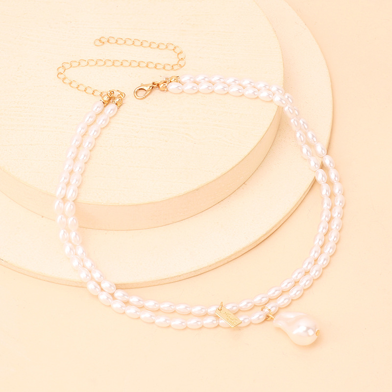 14g Weight Necklace Classification Wedding, Travel Occasion Women'S Gender White Color Retro Fashion Multi-layer Pearl Necklace Simple Necklace 1