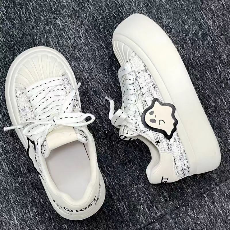 Shell cabeza pequeña zapatos blancos lindos zapatos de mujer 2025 verano nuevo gran altura de fondo grueso zapatos deportivos casuales versátiles