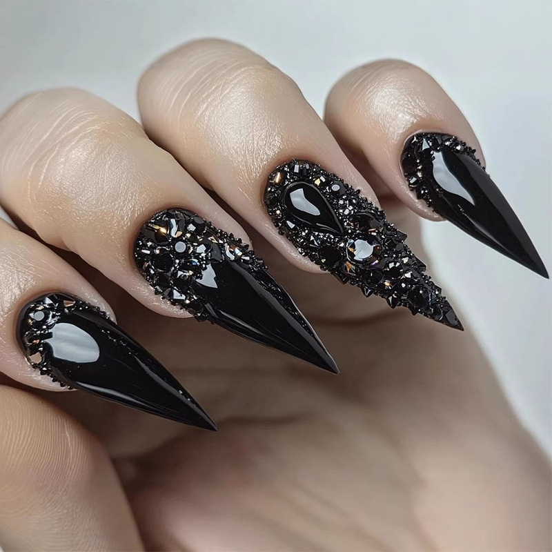 European and American Hot Girl Style Nail Art, Gothic Style Dark Luxury Rhinestone Nail Stickers, Fake Nails, Wearable Nails Wholesale