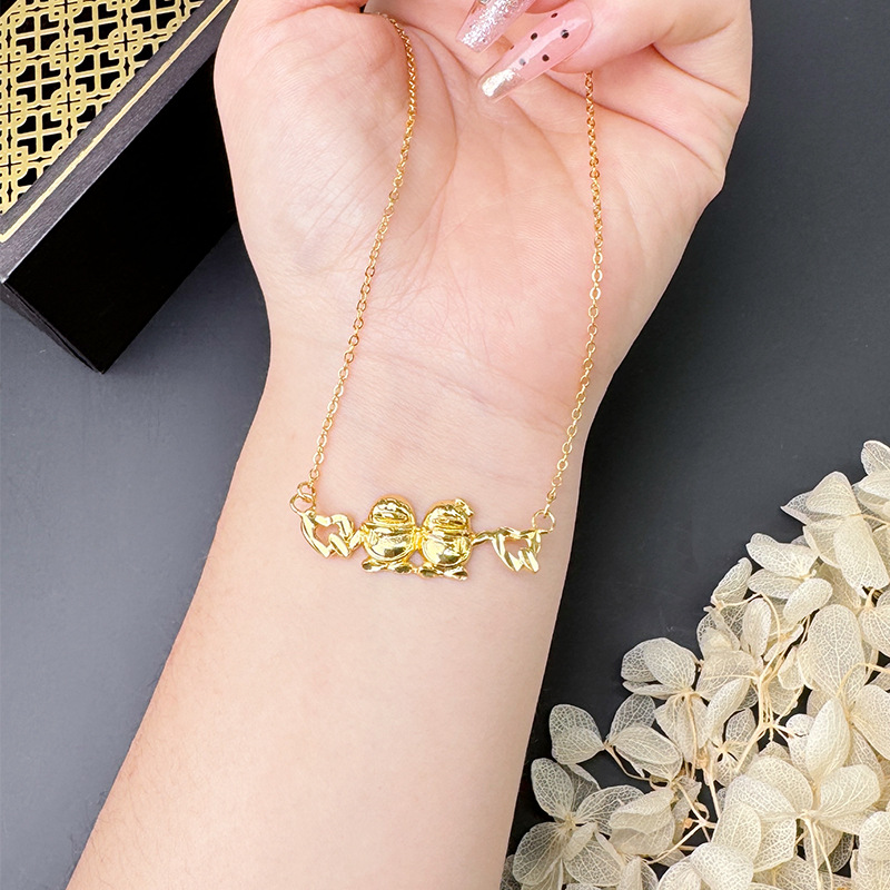 Verano nuevo lujo ligero lindos pingüinos collares pareja hombre y mujer todo-en - uno Vietnam oro largo no se desvanece joyas chapadas en oro