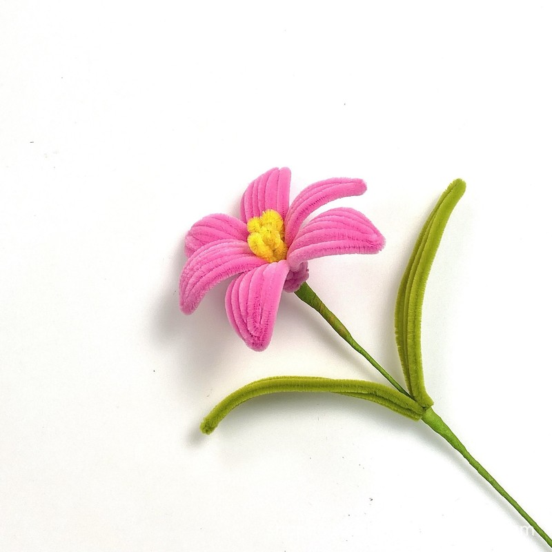 ツイストスティックブーケ チューリップ バラの花 シングル完成品 母の日 520 バレンタインデー アニメ ギフト|undefined