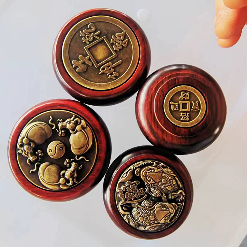 紫檀木の手彫り品、運命を変える、両面回転する文房具、八方来財、金運を呼び込む文房具、紫檀木|undefined