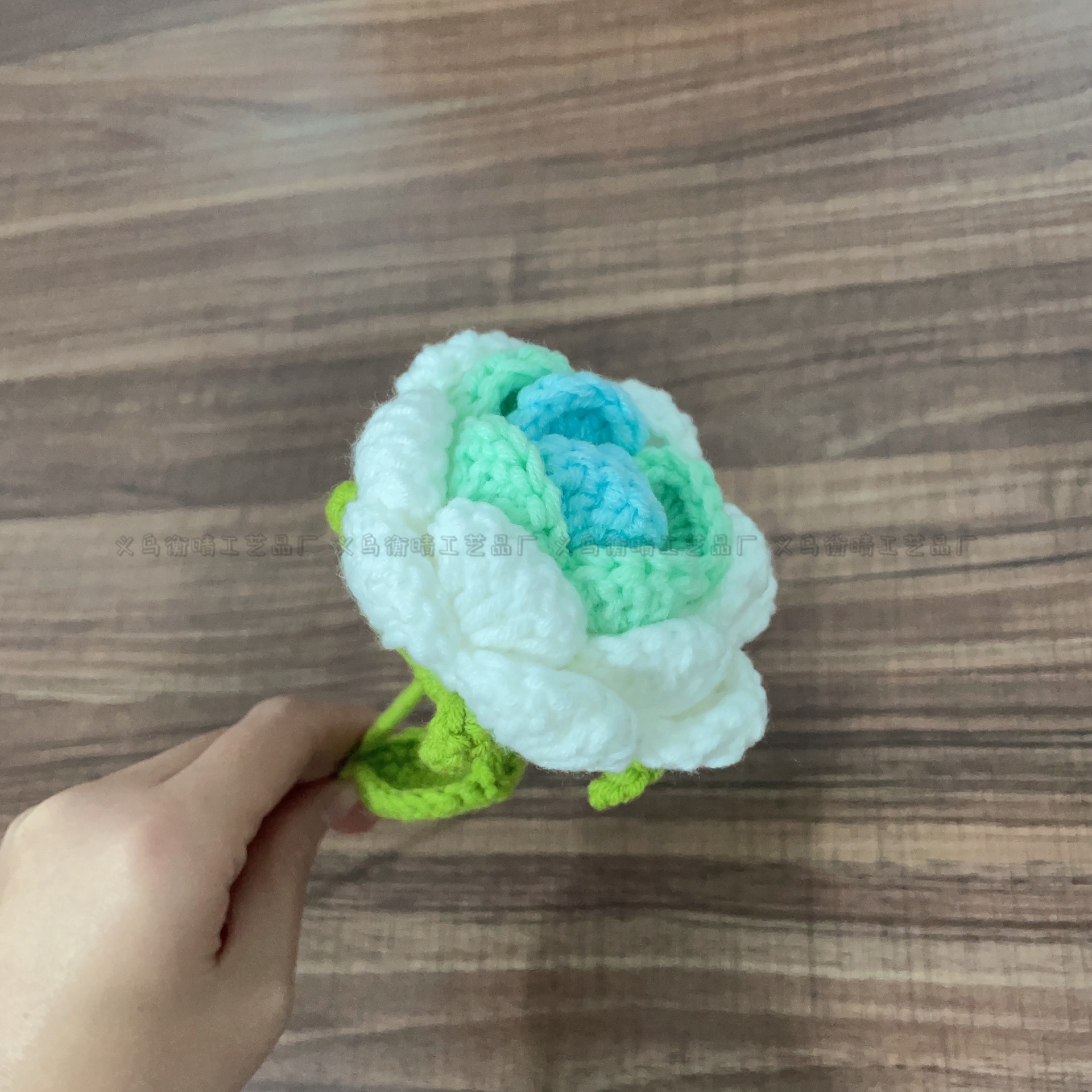 Lily tejido a mano acabado rosa Lily Tulip flor artificial lana ramo regalo