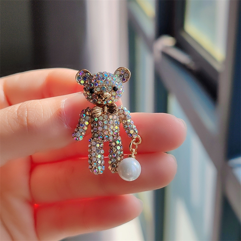 Cute Animal Alloy Plating Women's Brooches display picture 9
