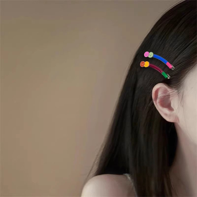 2025 nuevo estilo coreano goteo color sonriente clips de pelo nicho femenino clips laterales de cabello roto buquete clips de cabello corto adornamiento para el pelo