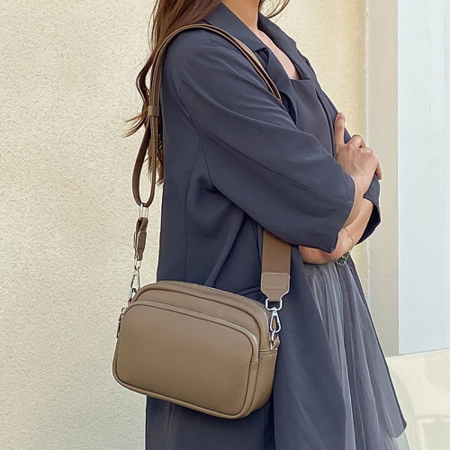 Wholesale Women's Bags 2025 New Arrival Cross-border Trade Large Capacity Crossbody Small Bag Ladies Single Shoulder Small Square Bag