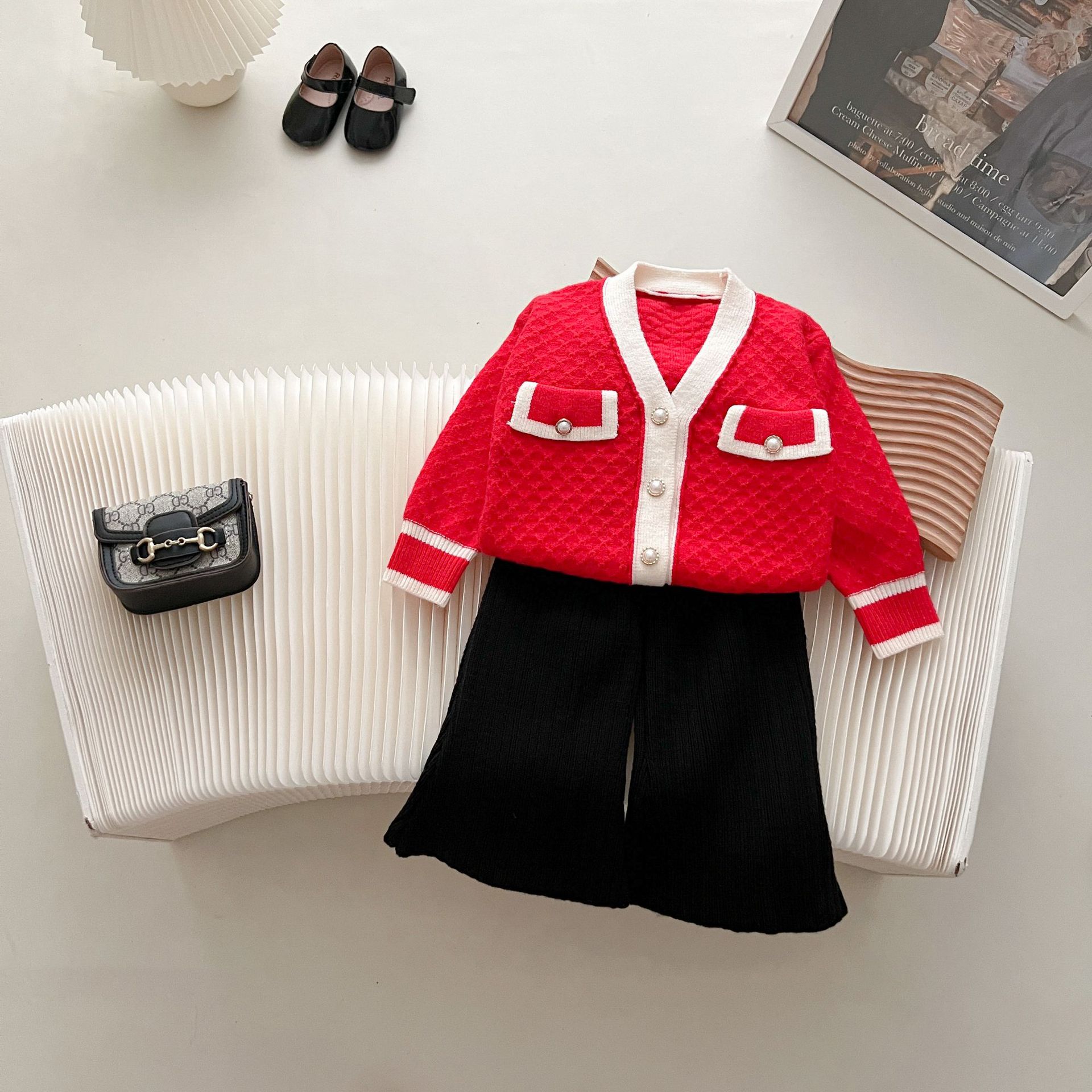 JINYONG Girls' Korean Edition Autumn Fashionable Small Fragrance Sweater Cardigan Flare Pants Knitted Two Piece Set_voghion.com