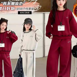 女童秋冬卫衣套装2025新款红色新年服女孩加绒加厚休闲卫裤两件套