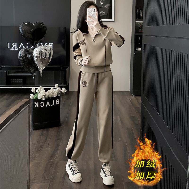 Autumn and winter suit women's online red fried street European goods loose hooded sweater sweatpants fleece-lined sports matching a set of fashion