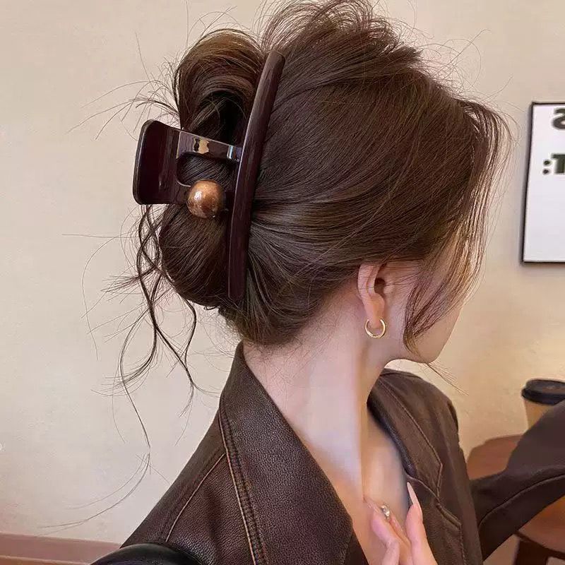 Clip de agarre de sentido de alta calidad de temperamento 2025 nuevo clip de tiburón para el cabello en la parte posterior de la cabeza