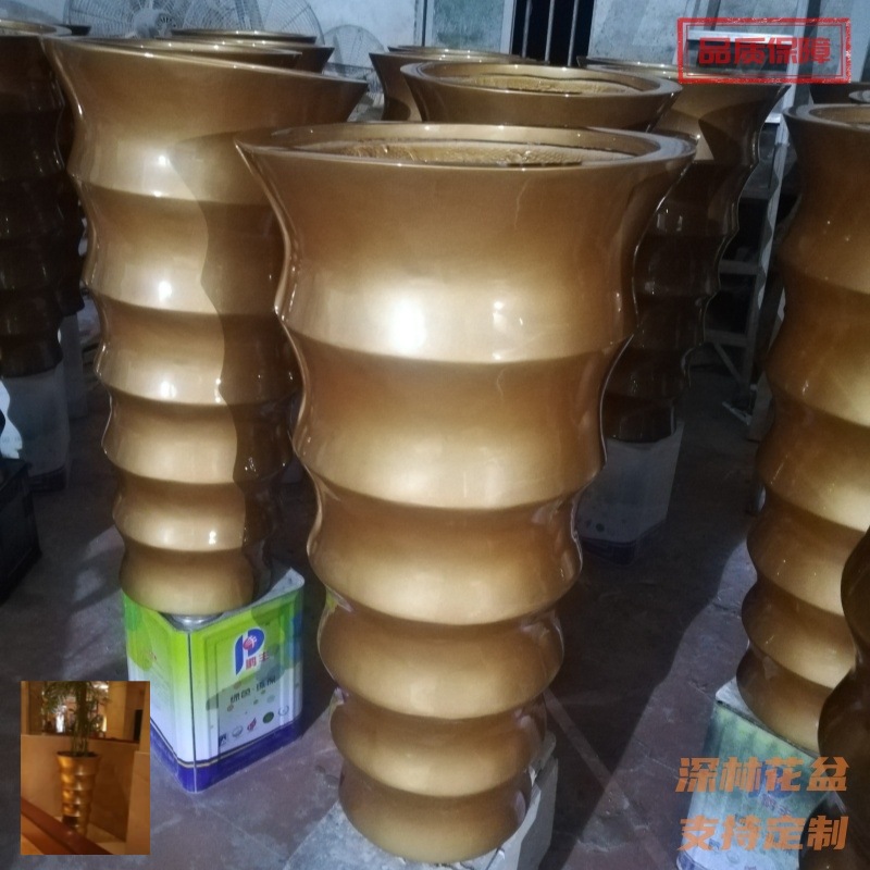 FRP maceta de diamante compuesto centro comercial hotel sala de ventas decoración hermosa paisaje al aire libre maceta de oro