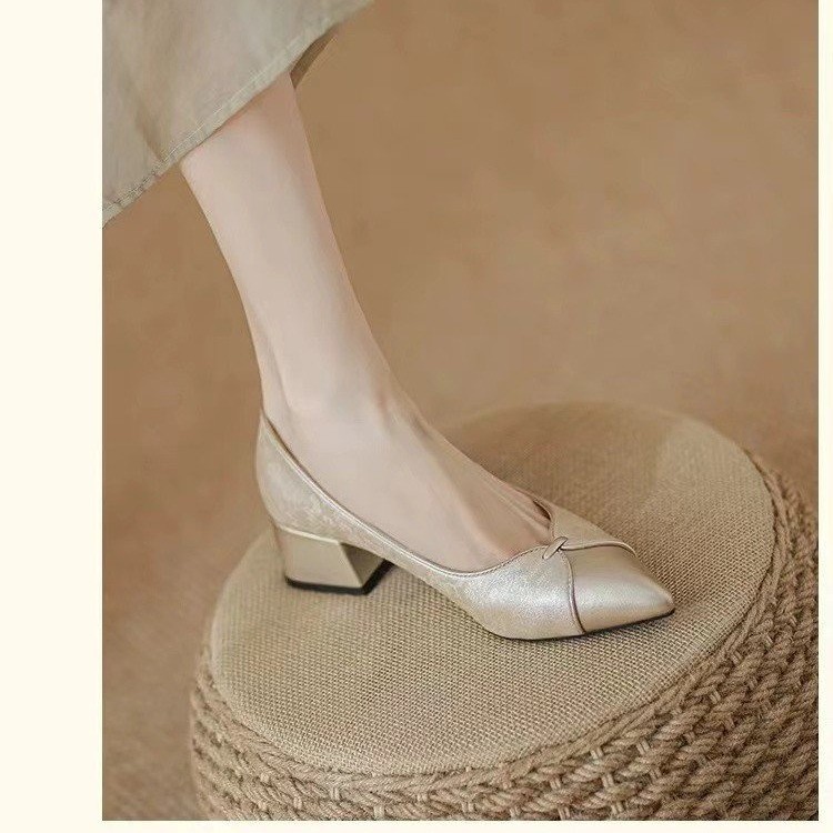 尖头复古新中式国风优雅不累脚旗袍绣搭中跟单鞋女