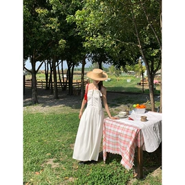 半身裙;吊带背心;连衣裙