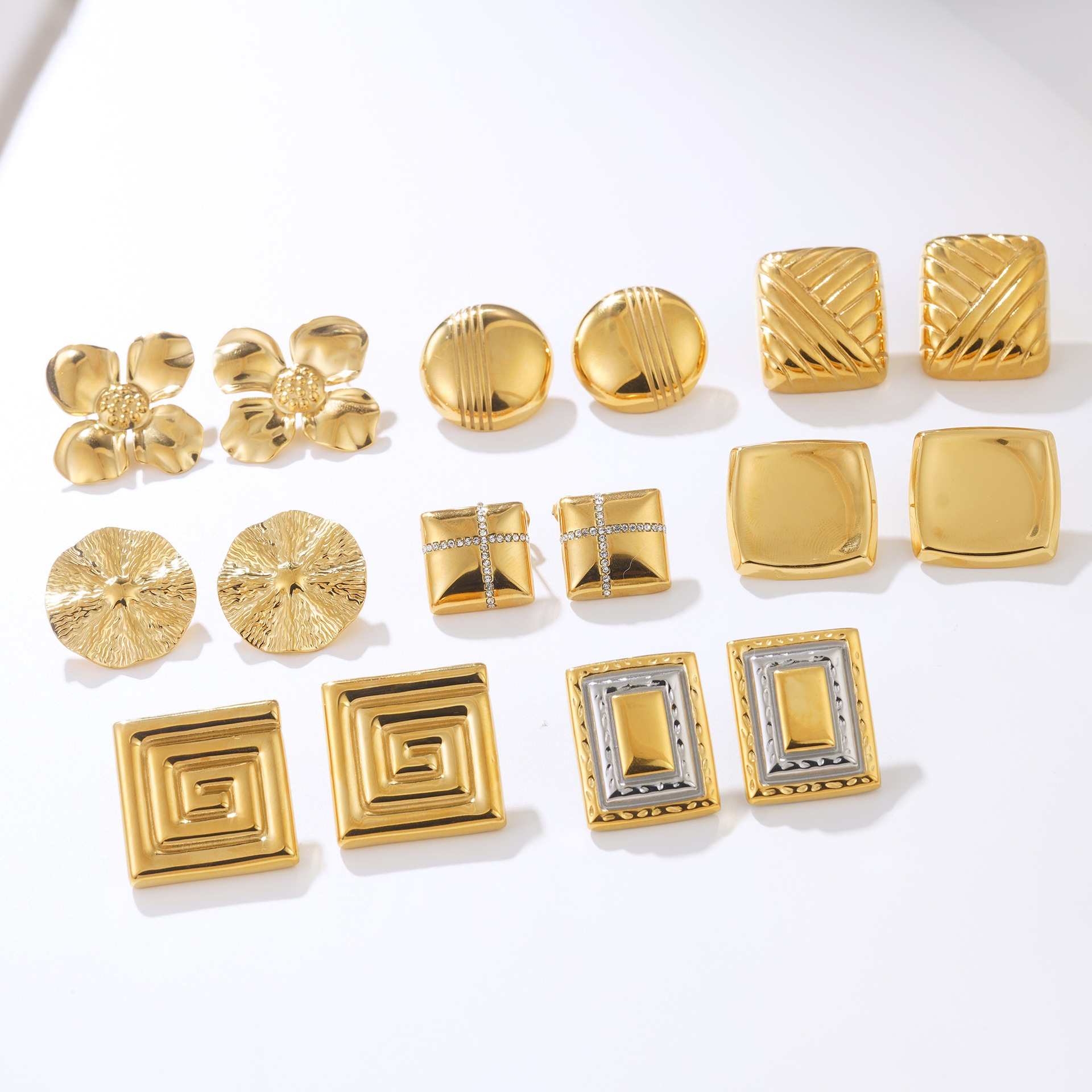 Ins18K Gold Stainless Steel Earrings European and American Cross-Border Gold Simple Niche Texture Titanium Steel Petal Fashion Earrings for Women