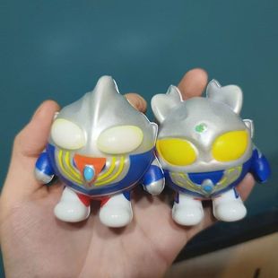 New 2024 Ultraman Decompression Pinch Toy Cartoon Decompression Vent Doll Degas Children's Toy in
