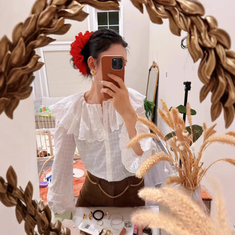 Nanyou High Version Wholesale 25 New Embroidered Lace Cut Out Ruffled Large Round Lapel Bell Sleeve Pure Cotton Shirt