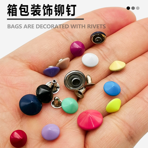 Punk-style studded rivets in a full range of colors—cross-border luggage base studs, belt & hat accessories, and baked-paint mushroom-shaped studs—available now!