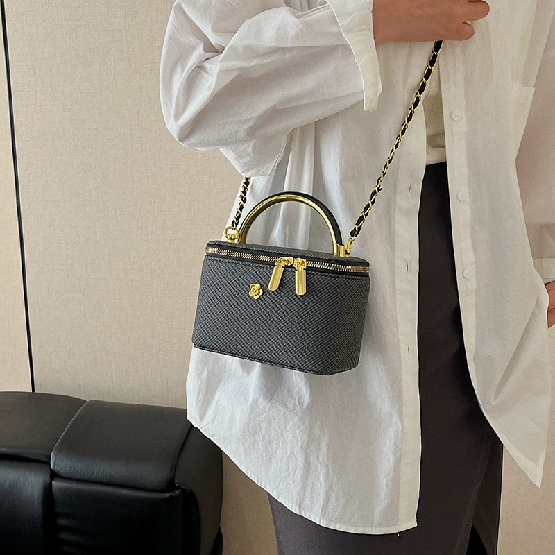 Матовая ретро сумка-клатч через плечо (跨境贸易), стиль Chanel, сумка с цепочкой