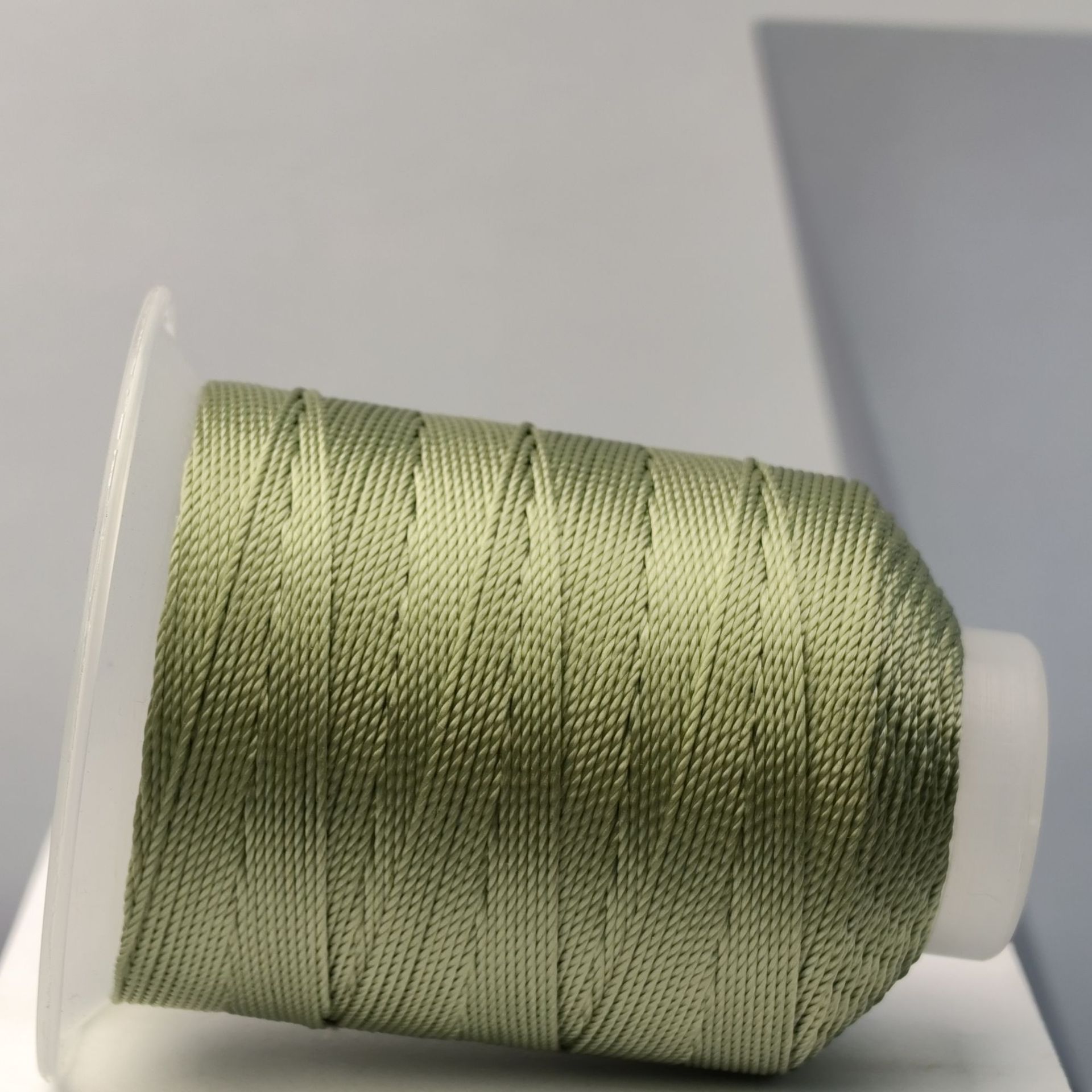 731*18 가닥 녹두색