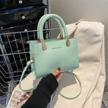 ײɫ�����r���|��2026�n������¿�ʯ�^�y��������б��С����Ů