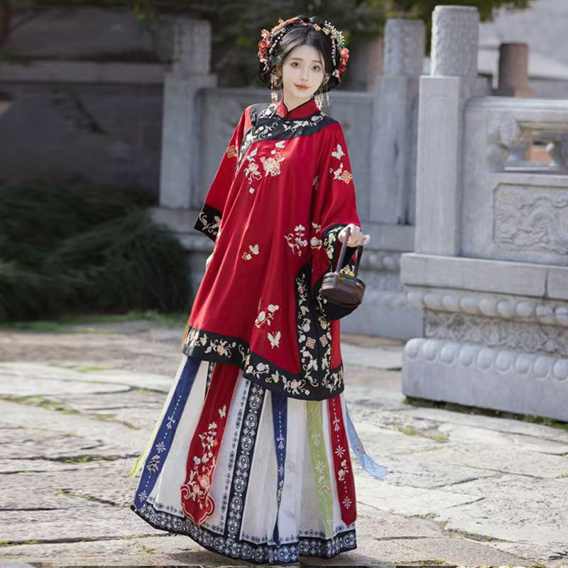Original Design of the Grand Courtyard's Noble Lady's Clothing: Exquisite Antique Qing Dynasty Han Women's Heavy-Duty Embroidery Mamian Dress, Late Qing Dynasty Clothing, Hanfu Original Design of the Grand Courtyard's Noble Lady's Clothing: Exquisite Antique Qing Dynasty Han Women's Heavy-Duty Embroidery Mamian Dress, Late Qing Dynasty Clothing, Hanfu