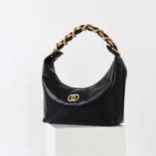 2025新款小羊皮粗链条单肩包小香风腋下包时尚百搭高级感小众设计