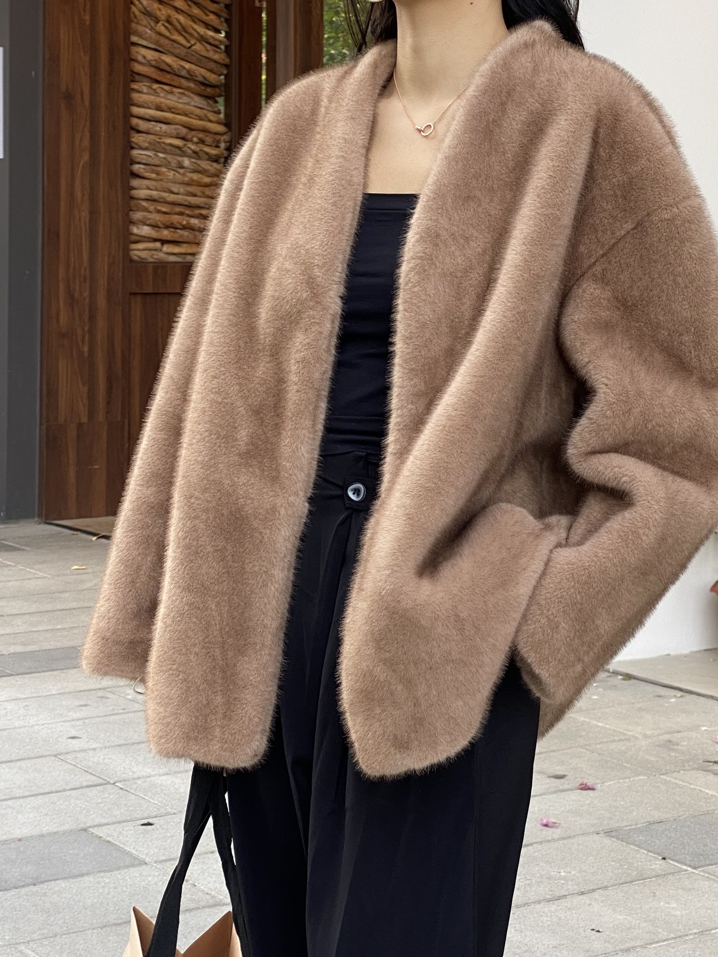 파스 다크 브라운 재고