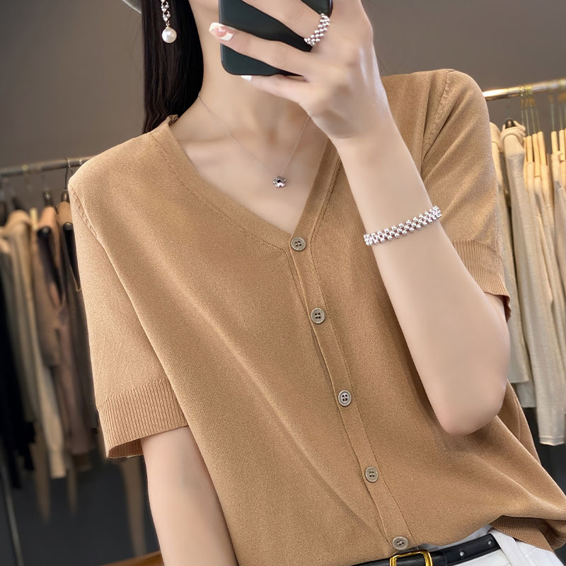 Women's Simple V-neck Bead Fabric Solid Color Short-sleeved Knitted Cardigan Half-sleeved Top Spring and Summer New Outfit Jacket