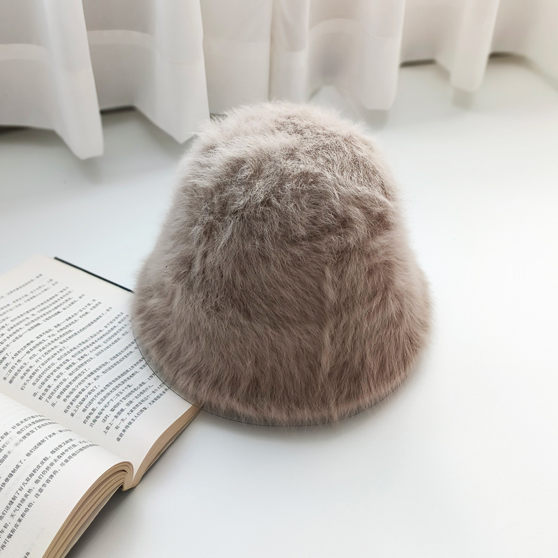 Nuevo estilo coreano de color sólido para mujer Otoño e Invierno todo partido cálido sombrero de cubo de piel de conejo al aire libre reducción de edad cara-mirando pequeño sombrero de cuenca al por mayor