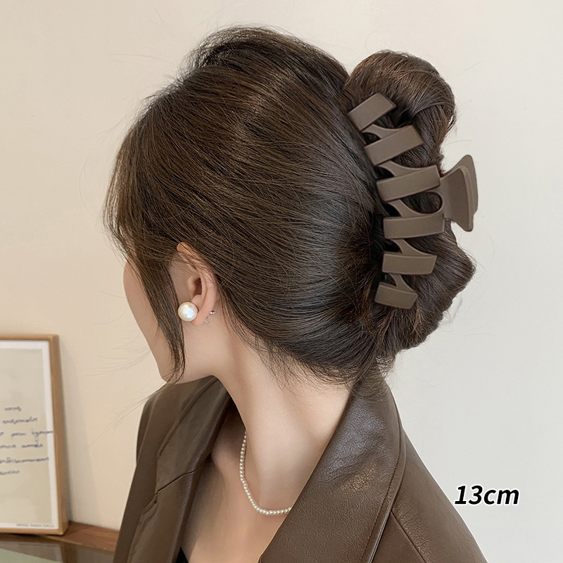 Clip de tiburón grande, clip de agarre para el cabello de placa de sensación de alta calidad, horquilla de temperamento, nuevo estilo, horquilla de gran volumen, tocado de primavera y verano, mujer