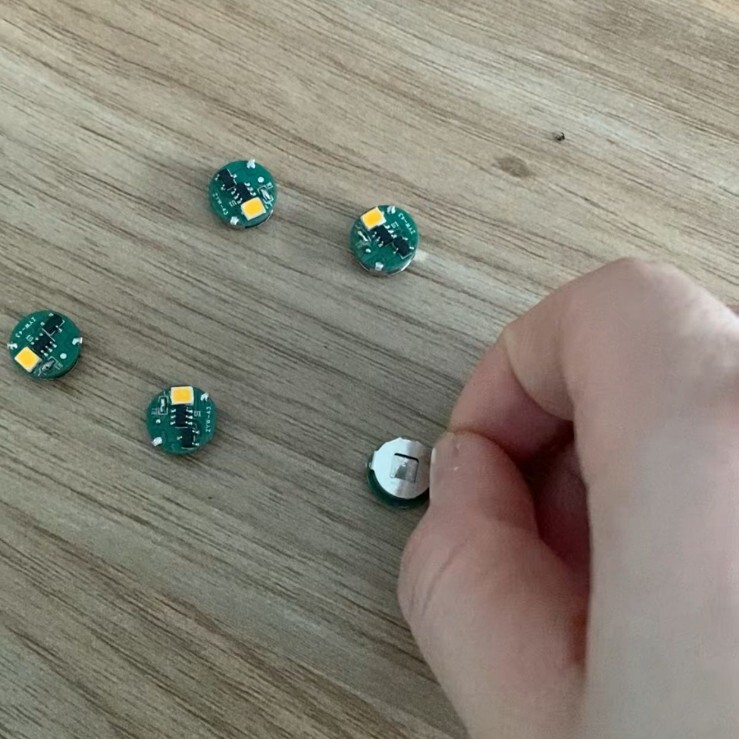 1.2磁控灯迷你磁吸灯磁控灯极小发光LED灯芯手办工艺品灯装饰暖灯|undefined