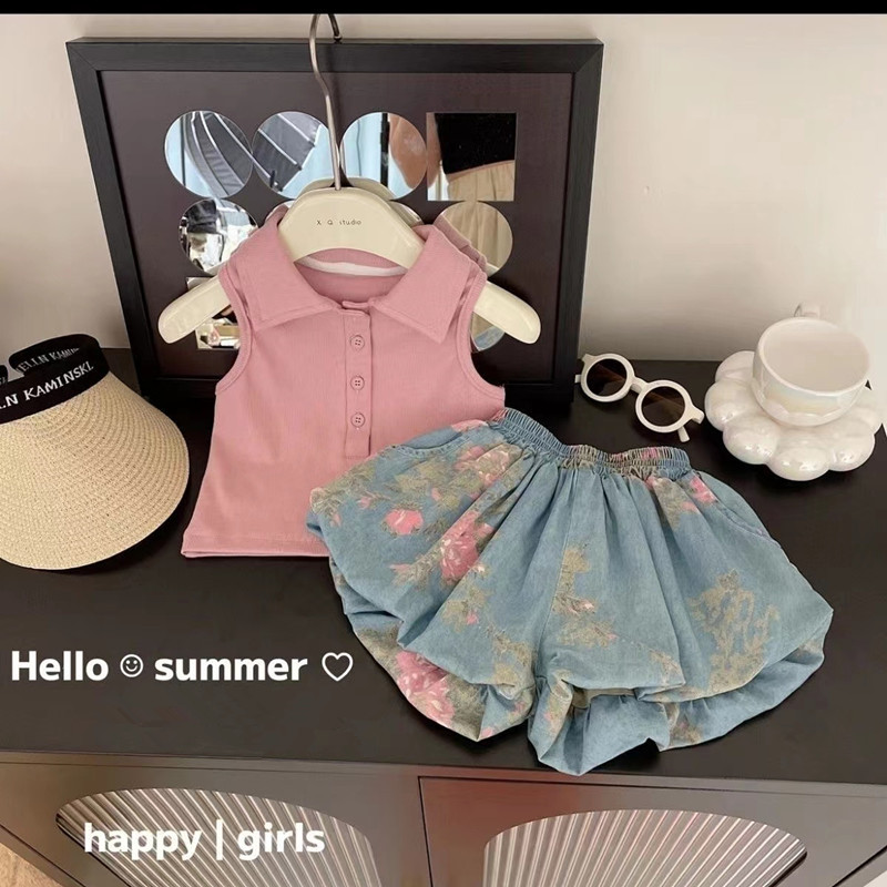 Children's lapel vest flower brassiere pants suit spring girls fashionable medium and small children's shorts in stock suit