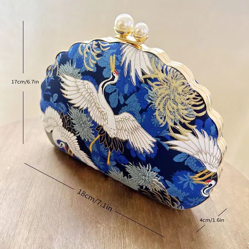 Women's All Seasons Woven Fabric Flower Crane Elegant Vintage Style Shell Lock Clasp Evening Bag display picture 1