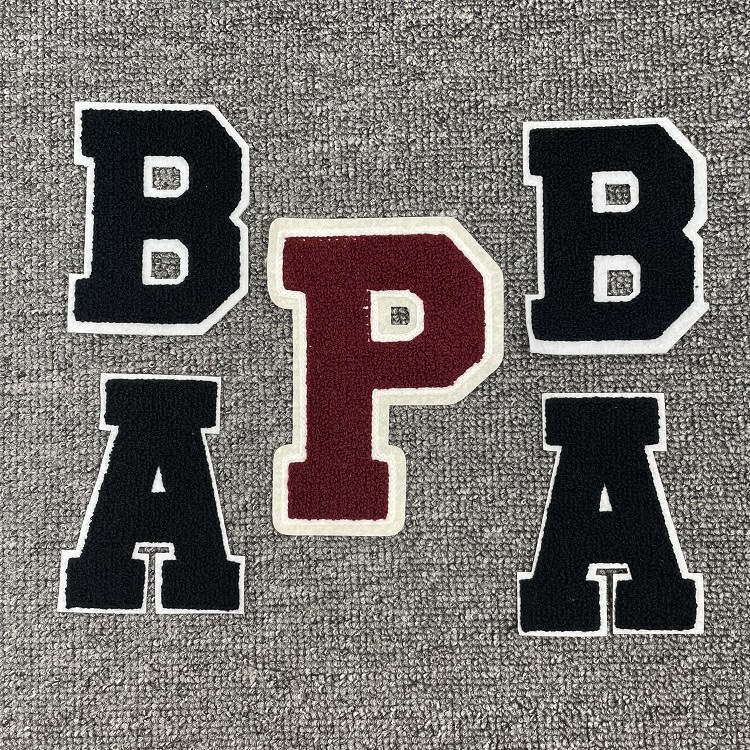 现货毛巾绣字母B布贴外套绣花A刺绣标潮牌羽绒服补丁徽章电脑绣花