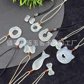 小红书爆款高冰白玉髓小狗猫猫骨头项链猫圈kitty猫玉石百搭吊坠
