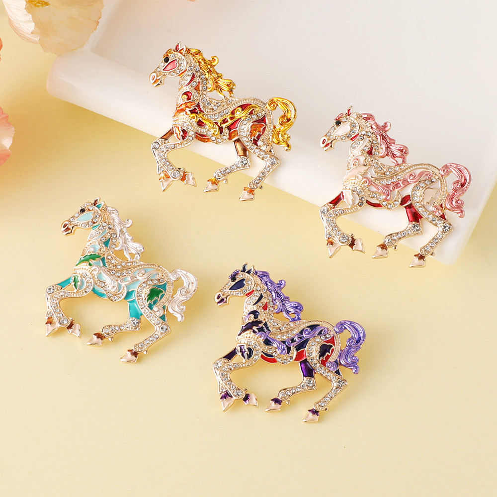European and American New Fashion Creative Exquisite Zodiac Pony Brooch Enamel Horse Success Clothing Pin Brooch