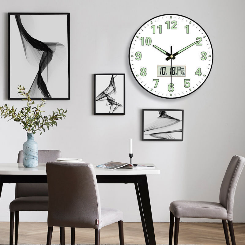 2025年钟表家用挂墙夜光挂钟卧室客厅石英钟圆形时钟轻奢壁钟挂表