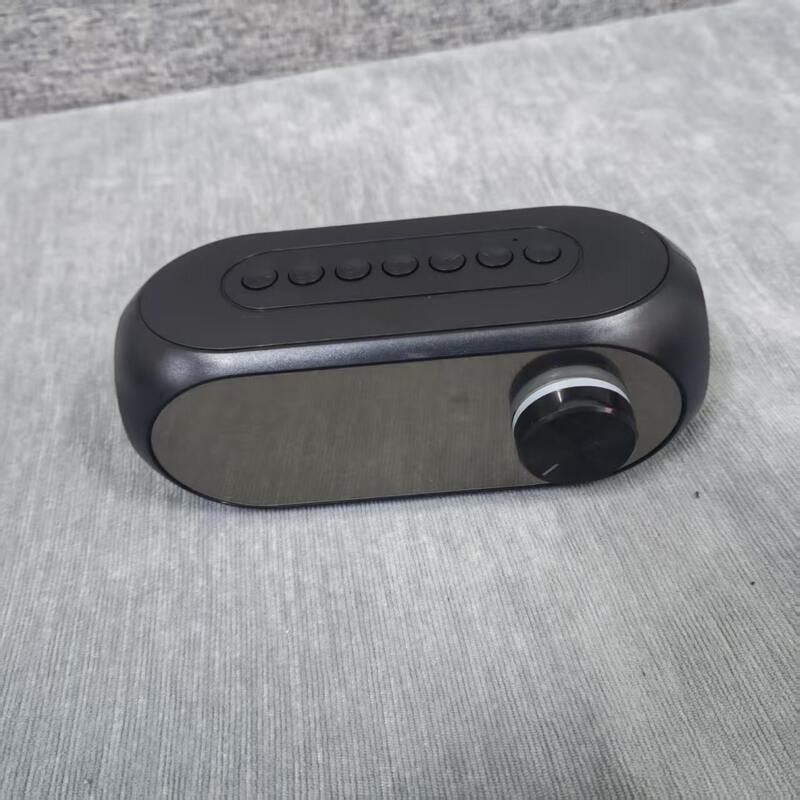 New Bluetooth small speaker S18 night light speaker heavy subwoofer portable mini clock home alarm clock desktop sound New Bluetooth small speaker S18 night light speaker heavy subwoofer portable mini clock home alarm clock desktop sound