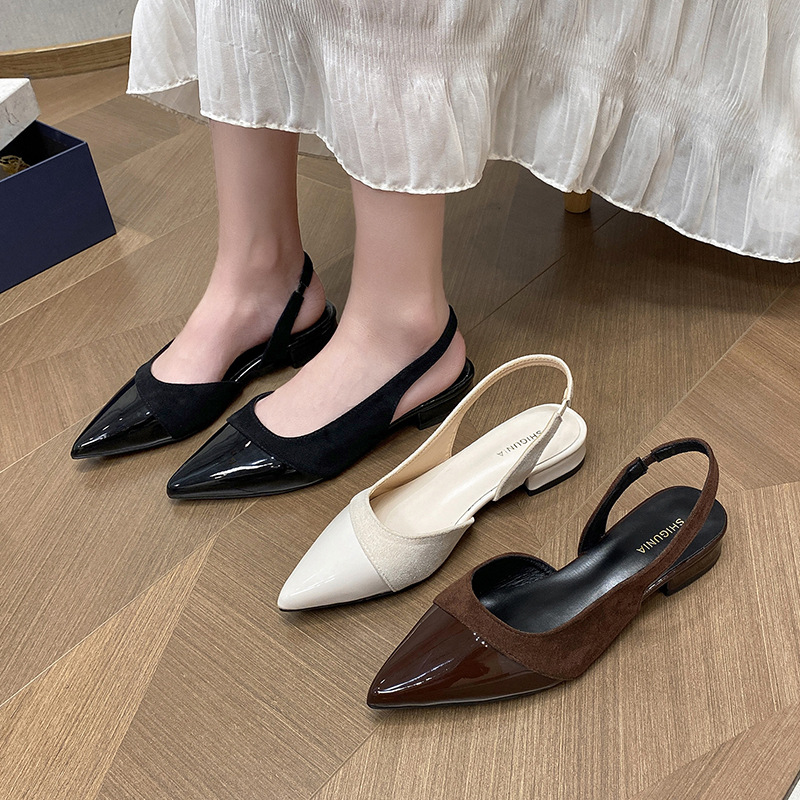 Elegant fashionable sandals pointed-toe