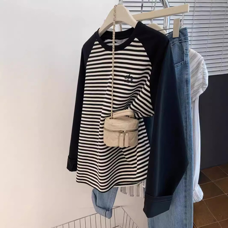 Extras Size 150.00kg American Raglan Long-sleeved T-shirt Women's Early Autumn Embroidered Casual Black and White Striped Top Lazy Style