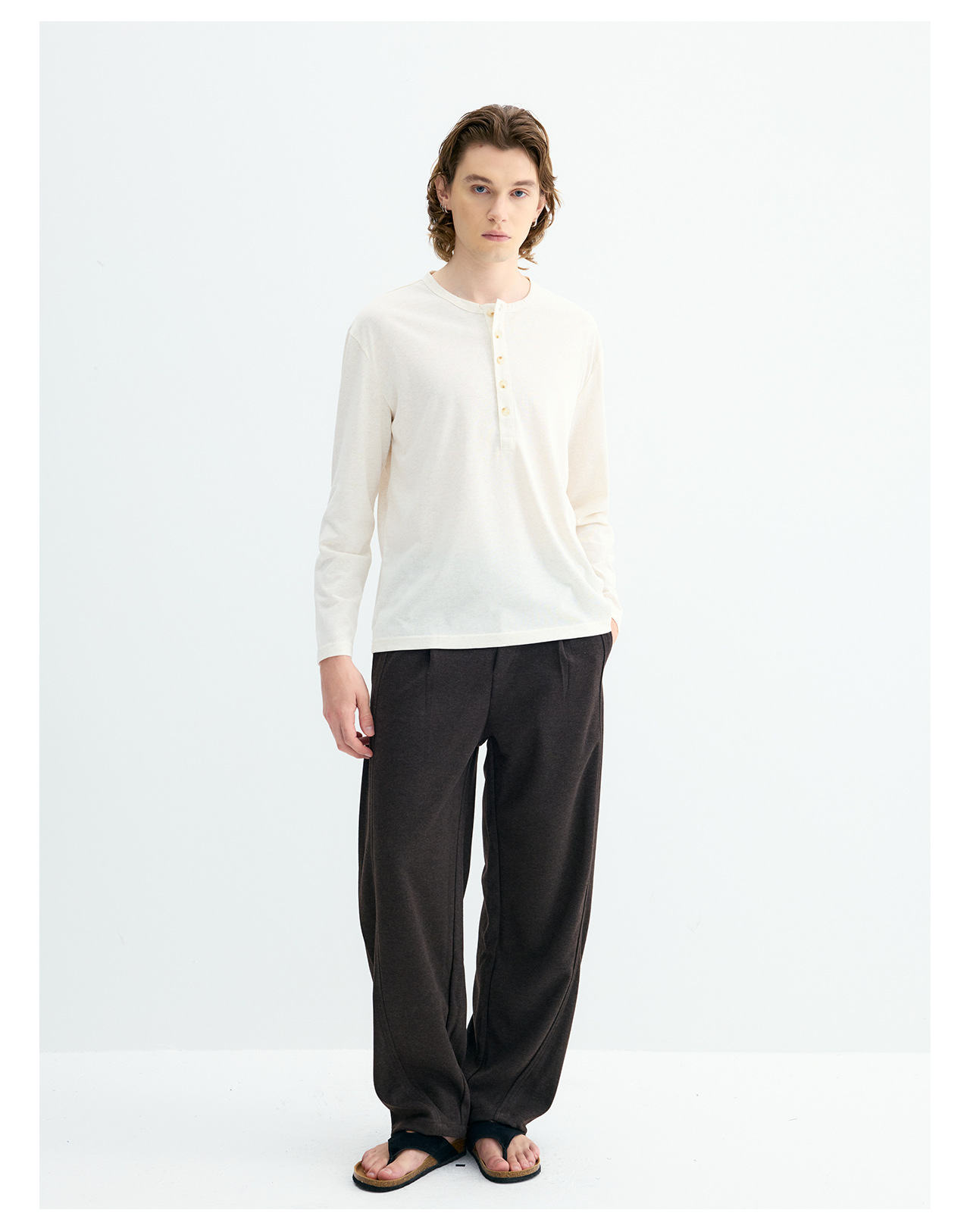 UNF 250g Henry Neck Long-Sleeve Tee