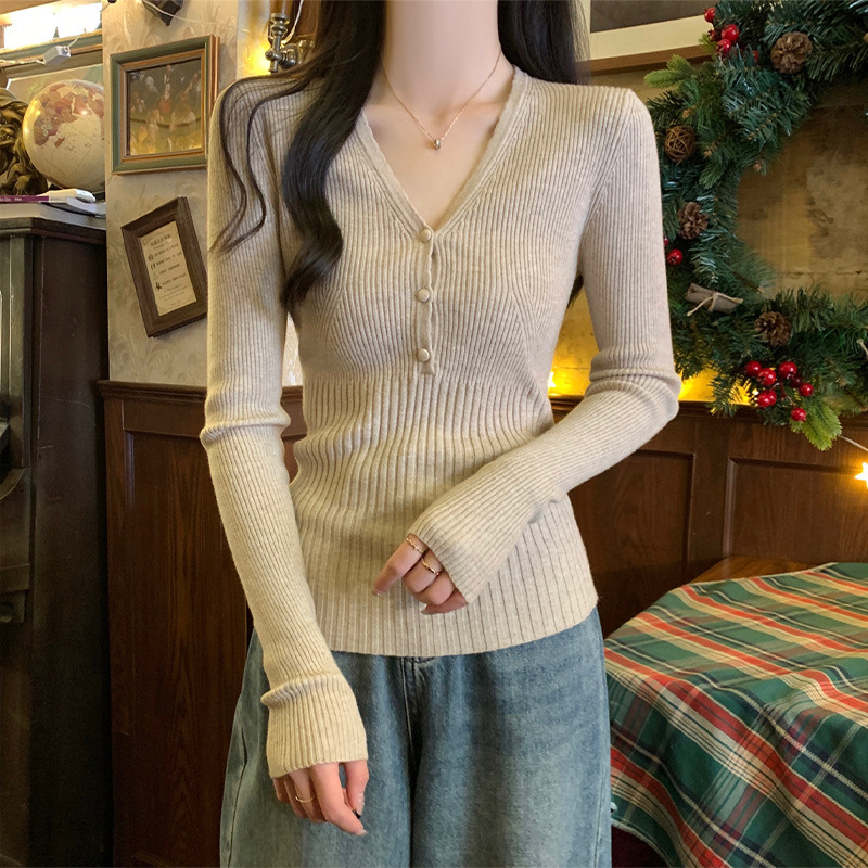 American-Style High-End Waist-Cinching Slimming V-Neck Long-Sleeve Base Shirt for Women, 2026 Spring Elegant Commuter Pure Desire Inner Sweater