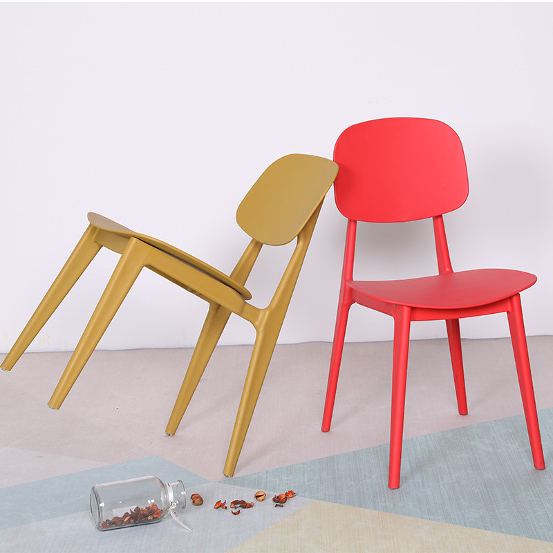 Fabricante directo de sillas de comedor nórdicas de moda ocio creativo respaldo de plástico casero silla de macarón de balcón individual