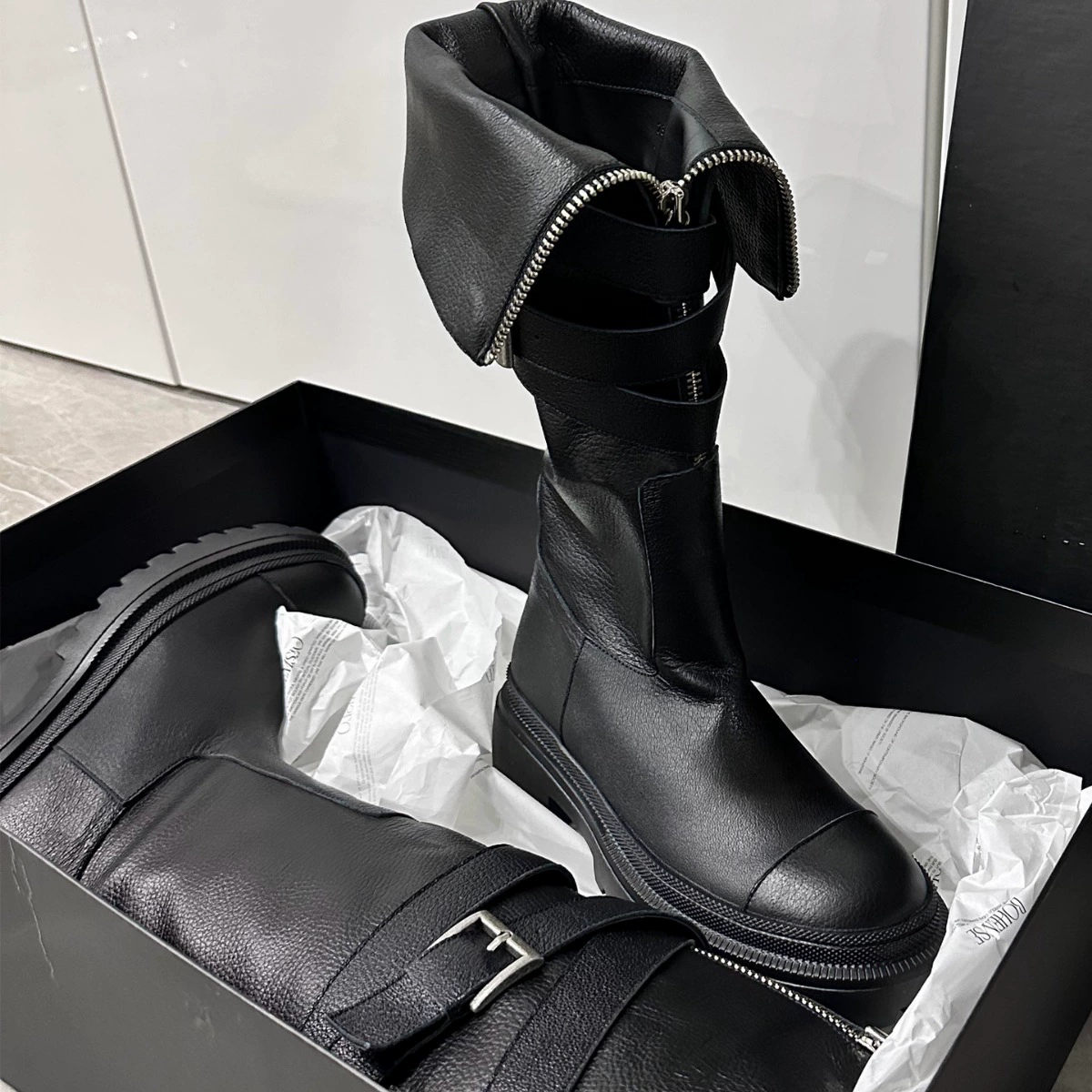 Новинка весны и осени 202, женские сапоги выше колена с пряжкой на ремне, мотоциклетные ботинки Майяра на толстой подошве, высокие модные ботинки